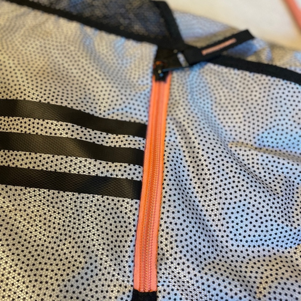 Adidas Drawstring Bag - Picture 6 of 7